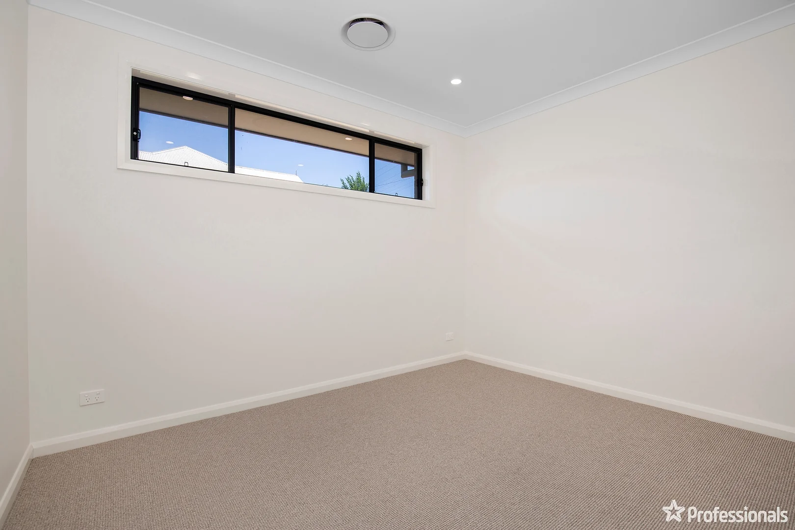 Additional image 8 of 15 Madgwick Drive, Armidale NSW 2350