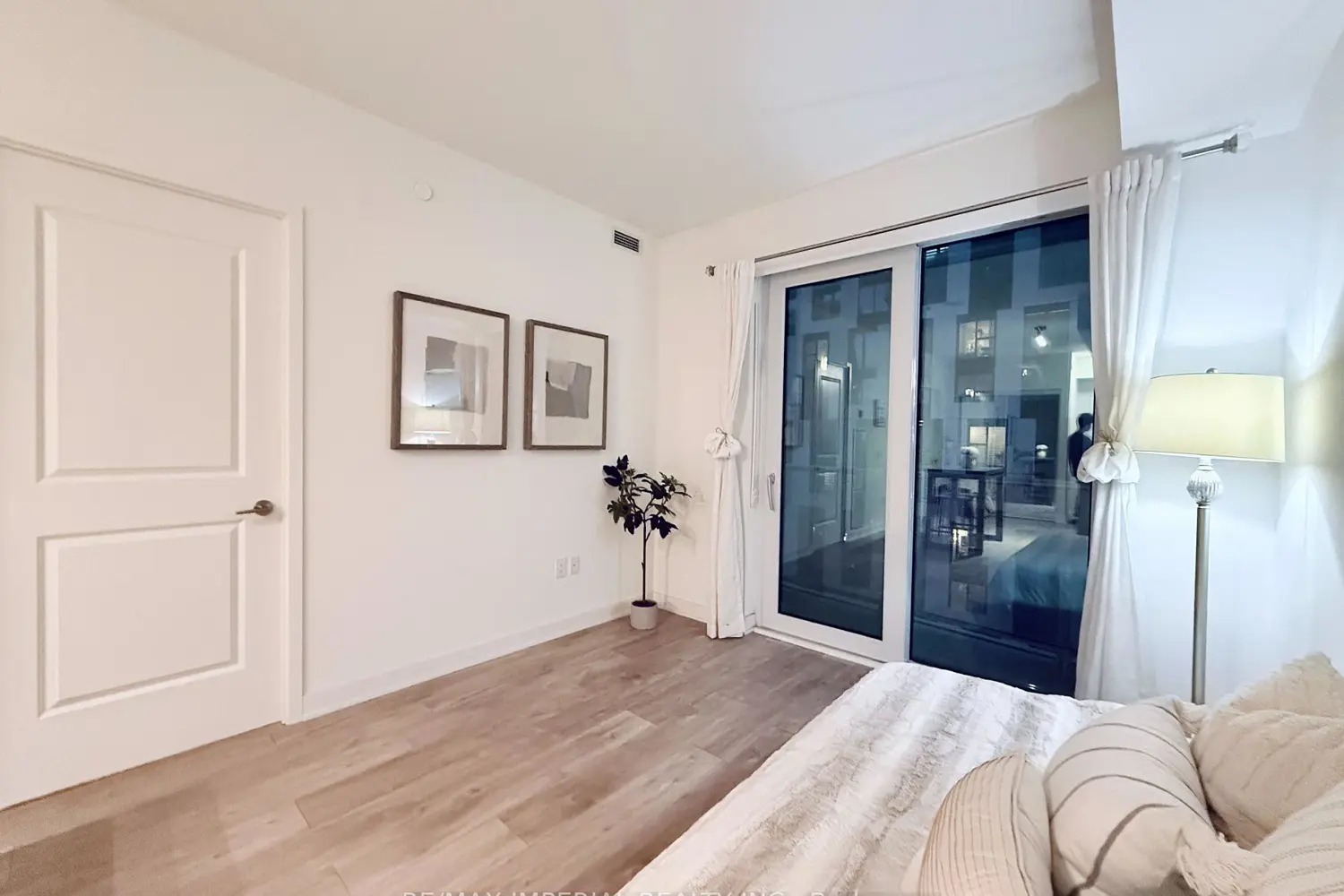 Additional image 9 of 100 Dalhousie Street 1612