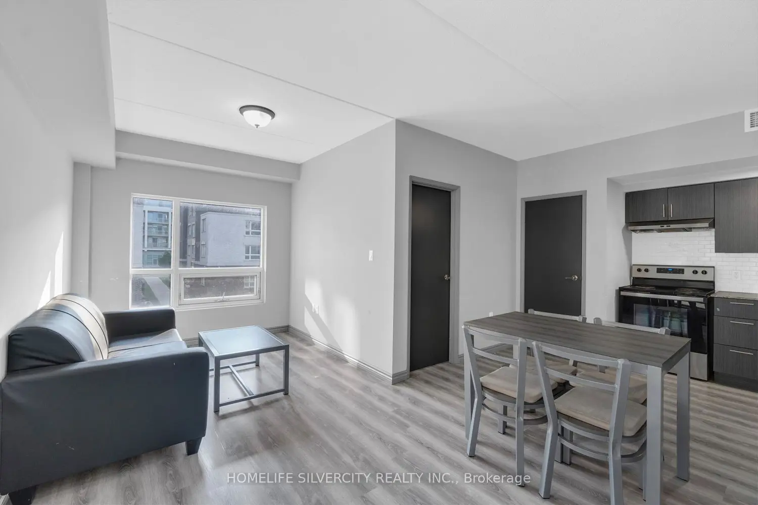 Additional image 7 of 275 Larch Street A405