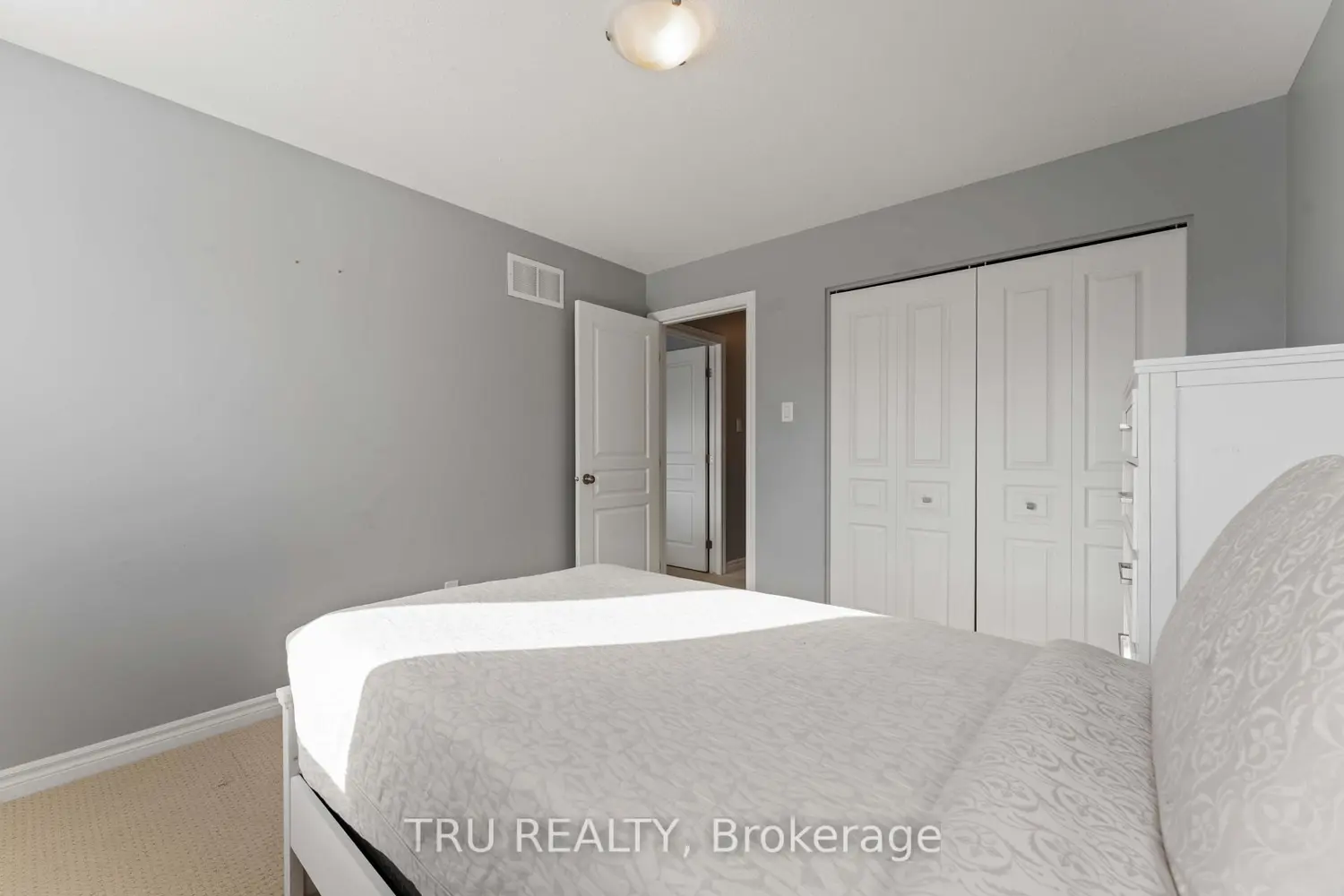 Additional image 11 of 161 Claridge Drive