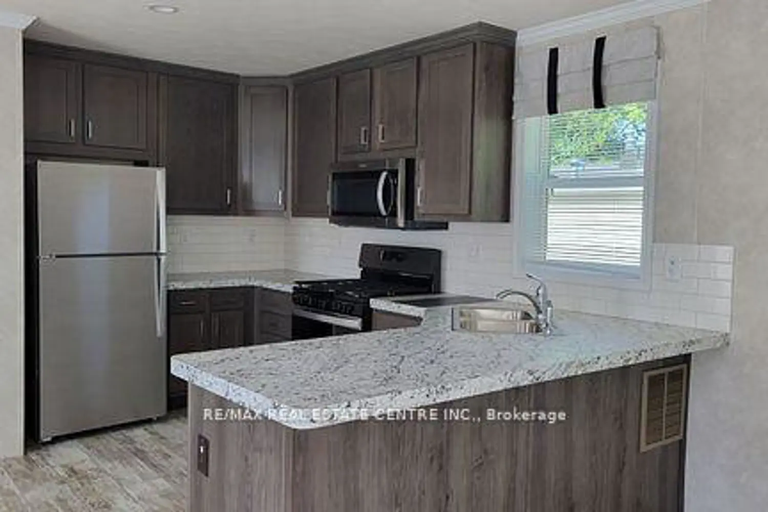 Additional image 4 of 24 Macpherson Crescent