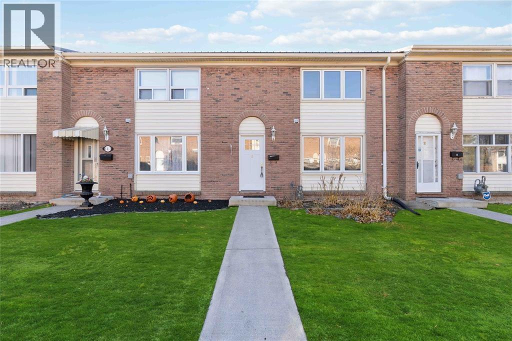 3-885 Carleton Place, Sarnia, ON, N7T3V8
