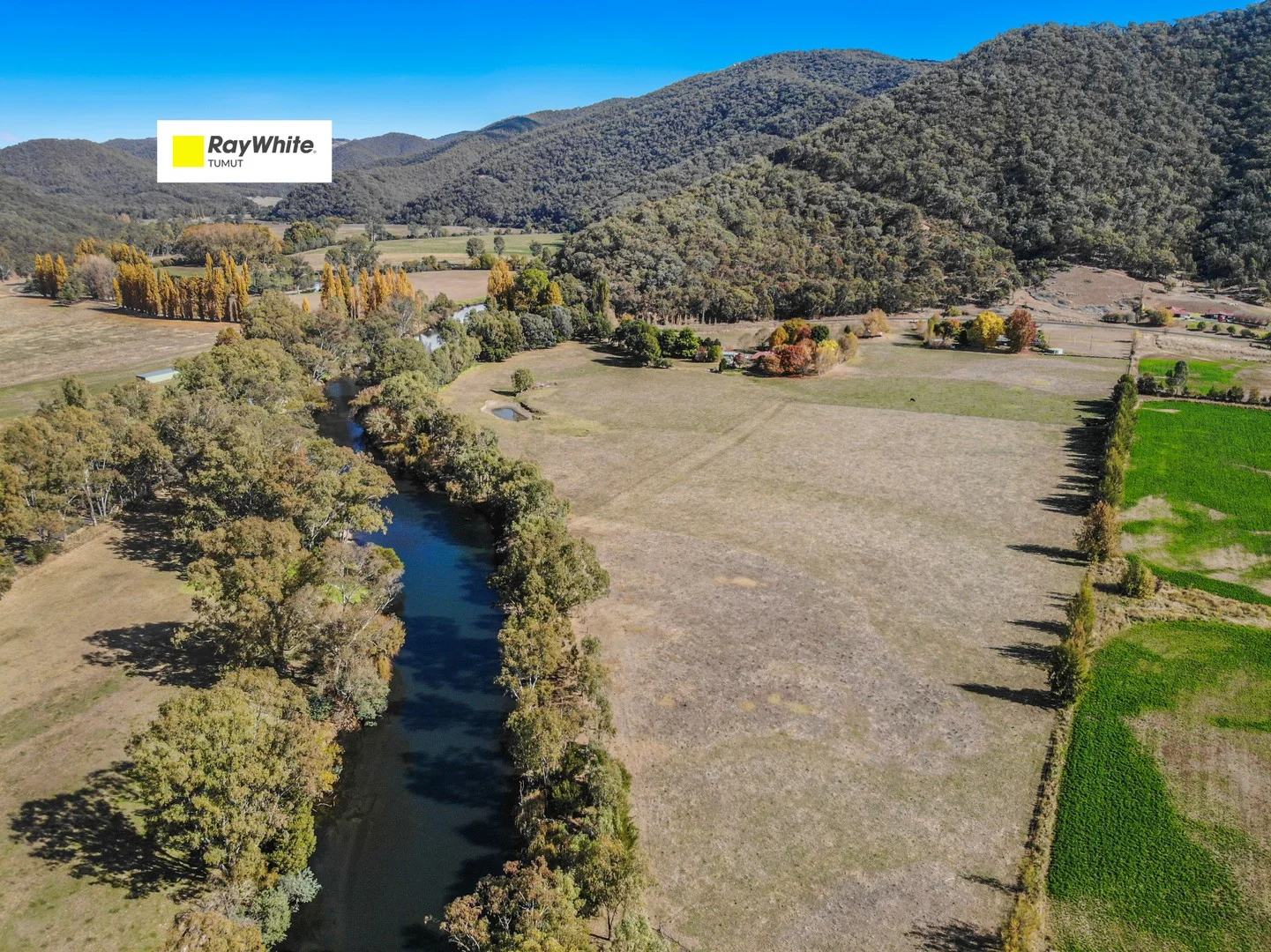 135 West Blowering Road, Tumut NSW 2720