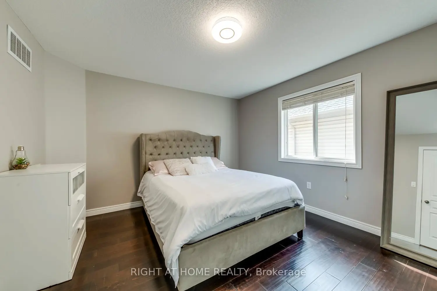 Additional image 13 of 38 Assisi Street