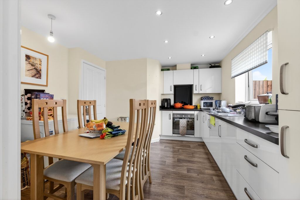 Additional image 5 of 3 bed semi-detached house for saleWoodward Avenue, Hereford, Herefordshire HR2