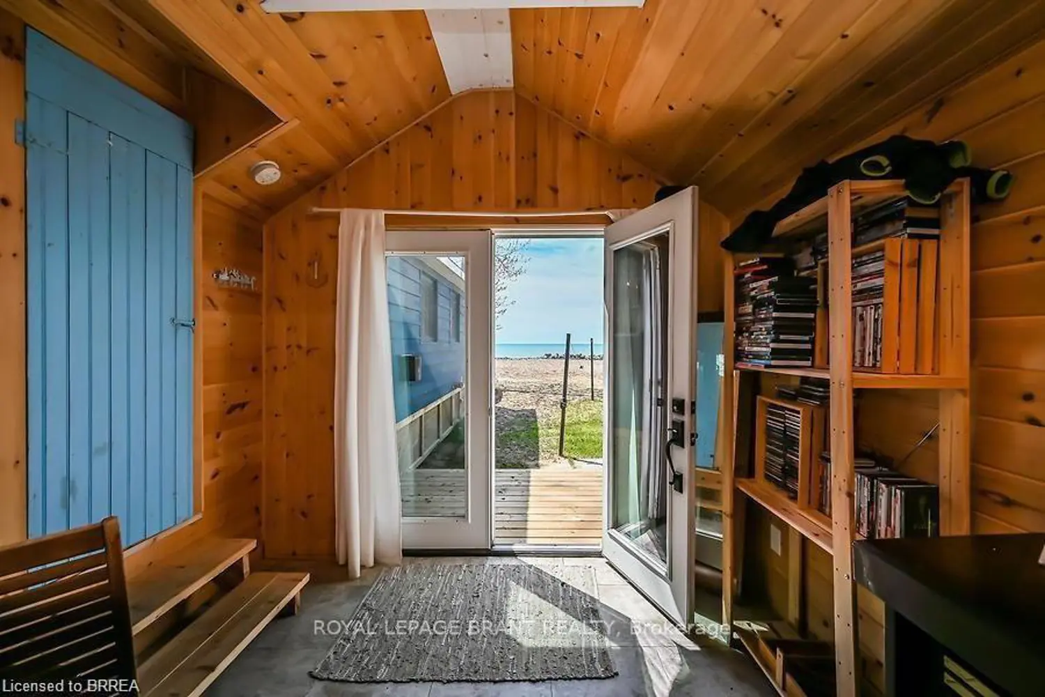 Additional image 17 of 57 Erie Boulevard