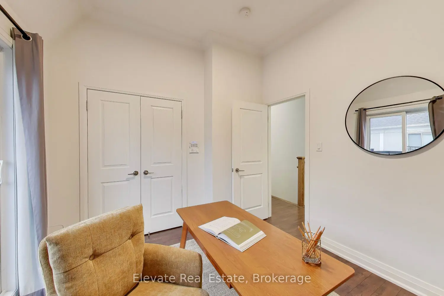 Additional image 16 of 3083 Cawthra Road 24