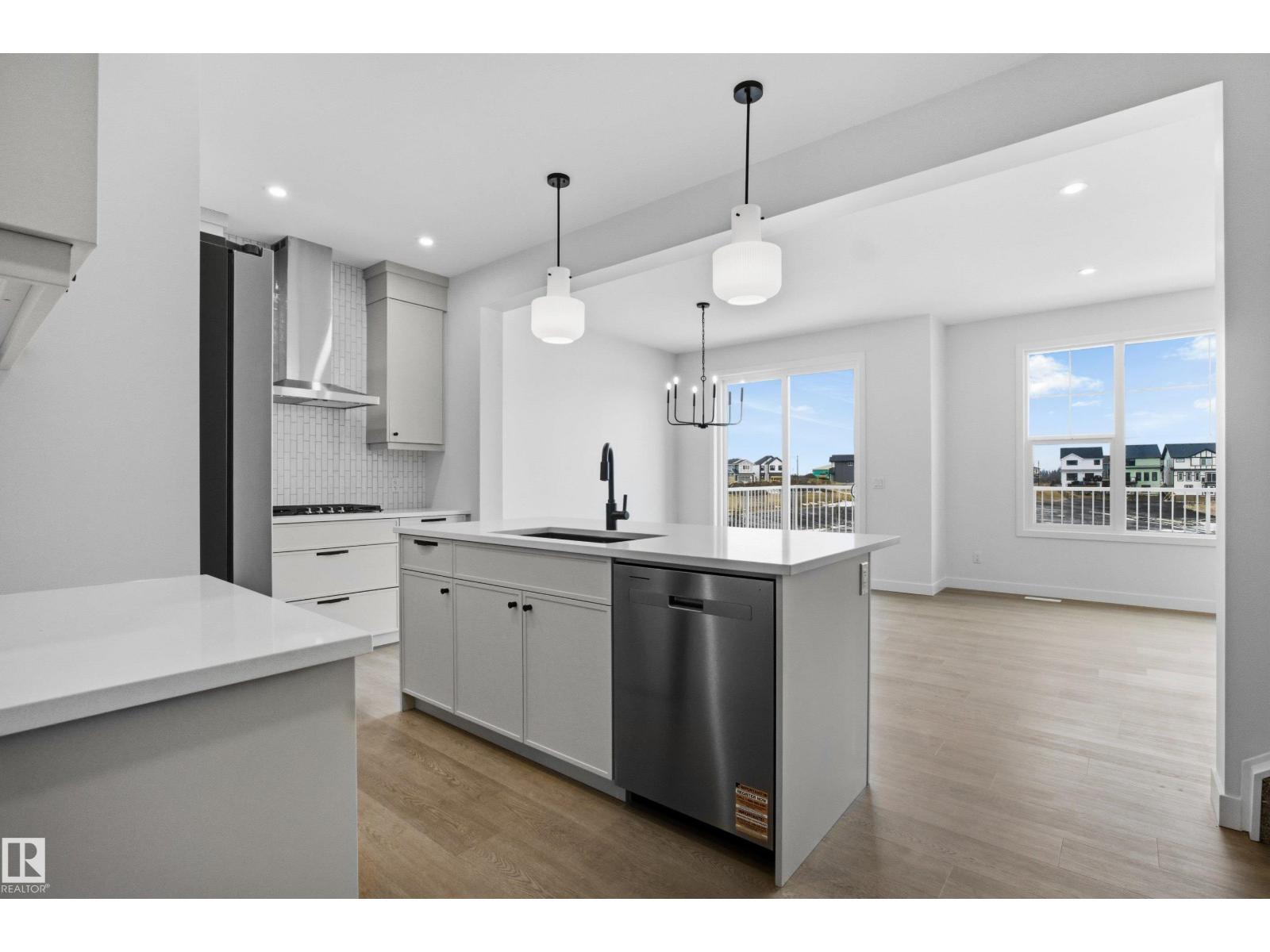 Additional image 4 of 3924 Chrustawka Place SW, Edmonton, AB, T6W5K6