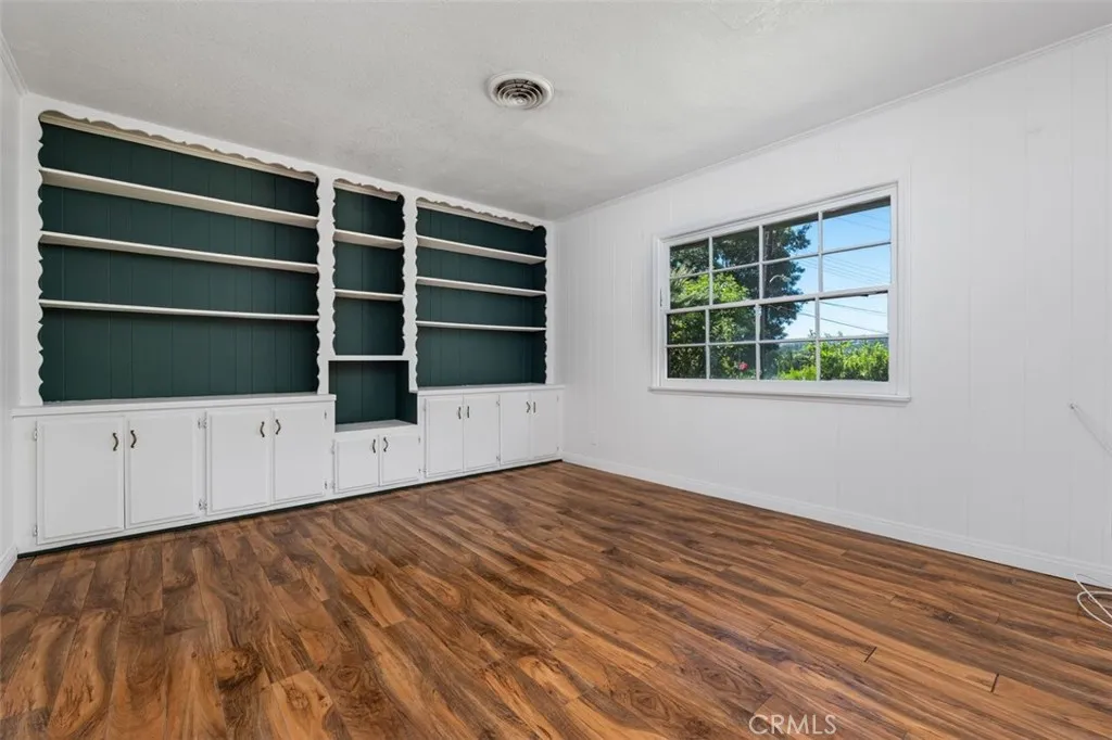 Additional image 10 of 21801 Providencia St, Woodland Hills, CA 91364