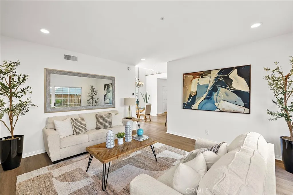 Additional image 32 of 2563 Orange Avenue Unit C, Costa Mesa, CA 92627