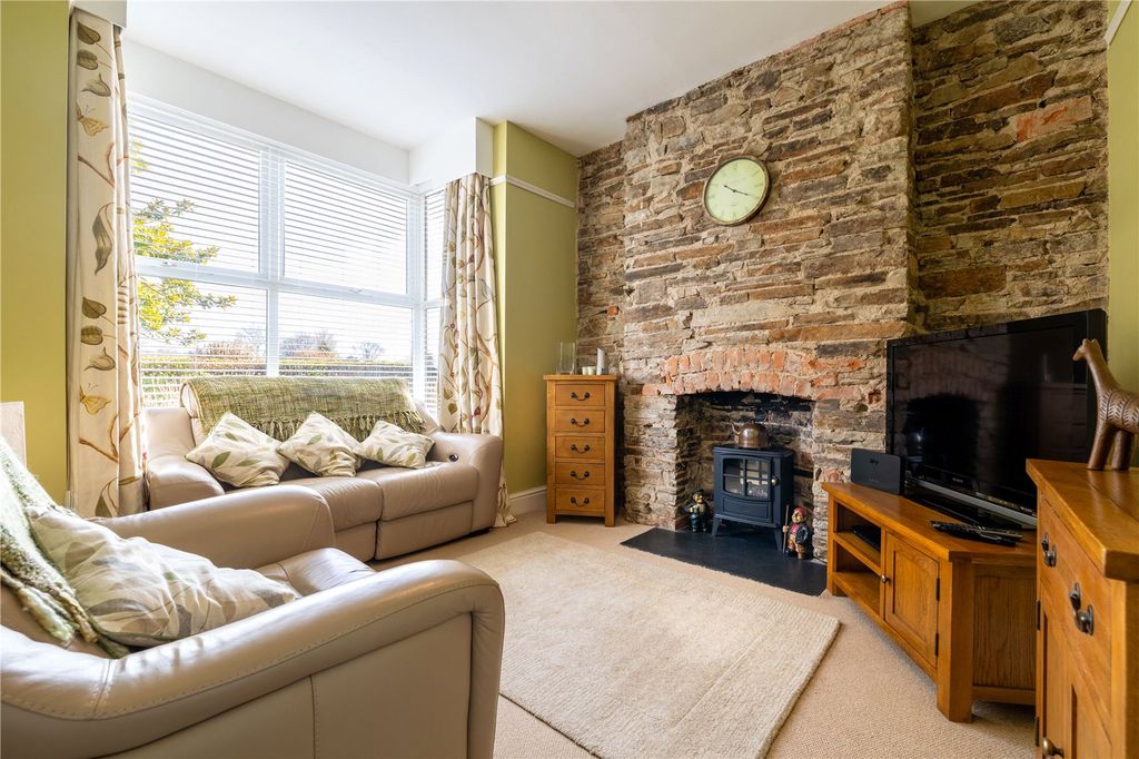 Additional image 16 of 4 bed terraced house for salePark Lane, Bideford, Devon EX39