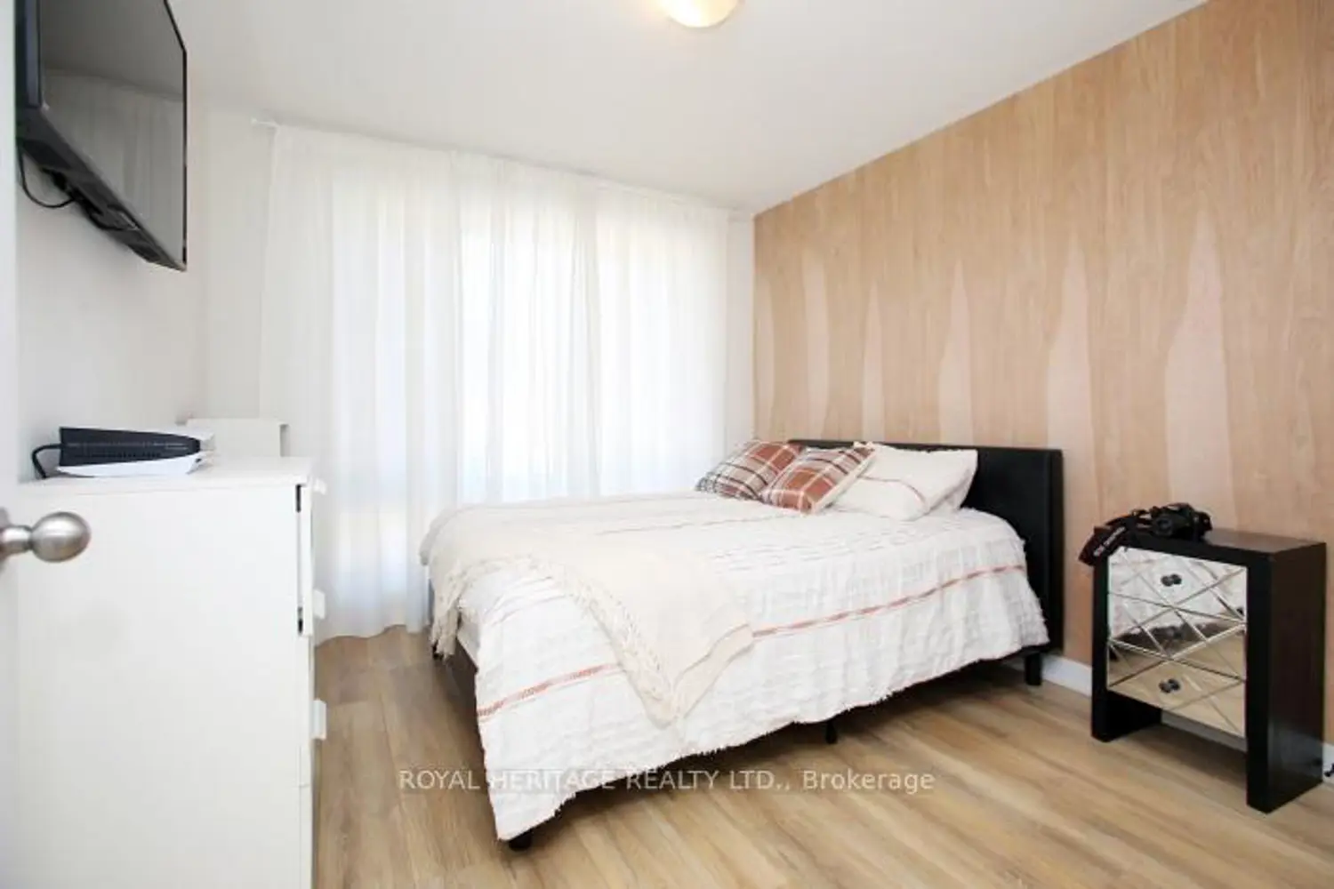 Additional image 8 of 5 Klein Way