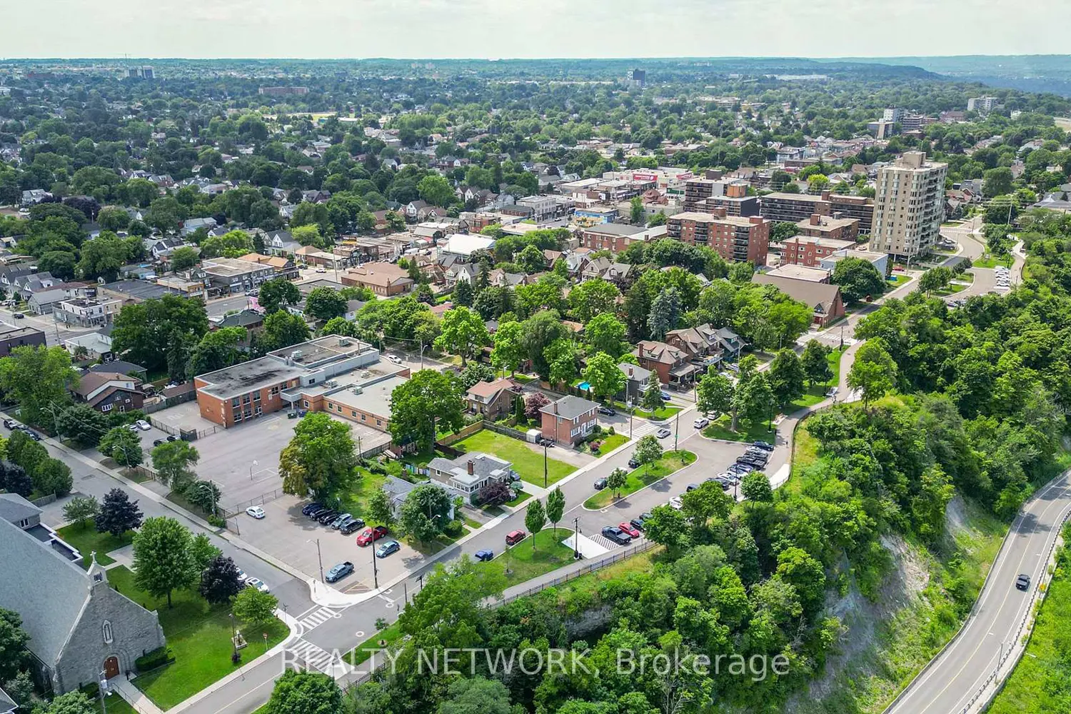 Additional image 7 of 238 Mountain Park Avenue