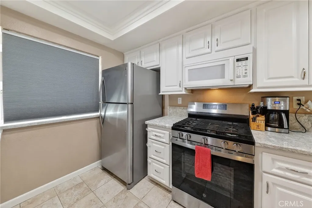 Additional image 7 of 304 Molokai Dr, Placentia, CA 92870