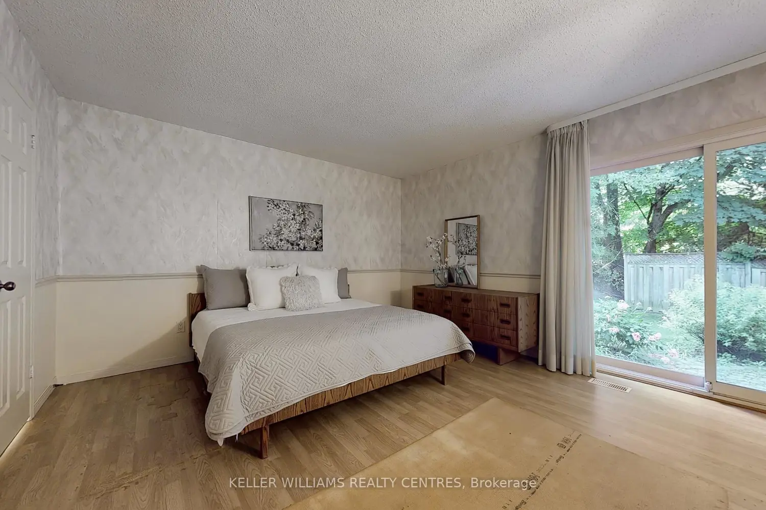 Additional image 10 of 27 Hawthorne Lane