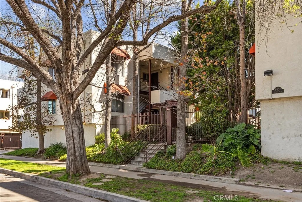 Additional image 49 of 5652 Yolanda Avenue Unit 7, Tarzana, CA 91356