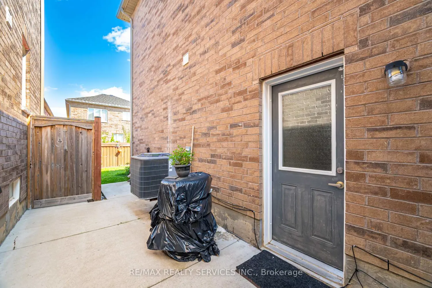 Additional image 18 of 9 Meadowcreek Road