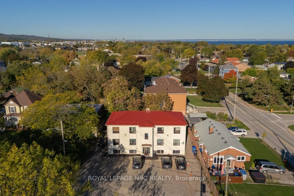 Unit 1-389 Elizabeth Street, Grimsby, ON, L3M 3K6