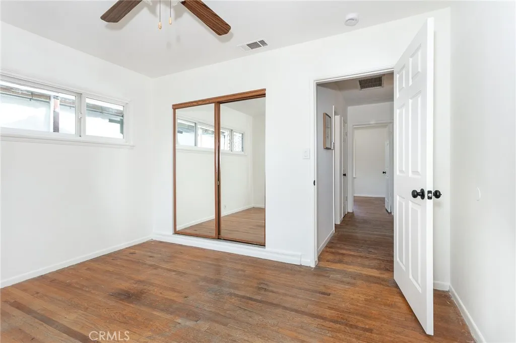 Additional image 42 of 7513 Oak Park Ave, Lake Balboa, CA 91406