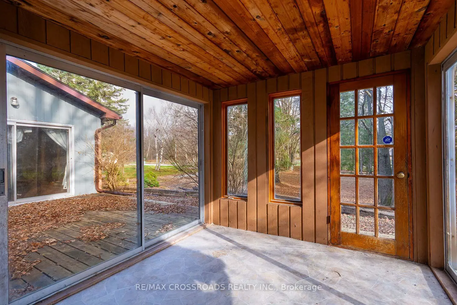 Additional image 10 of 2726 9Th Line