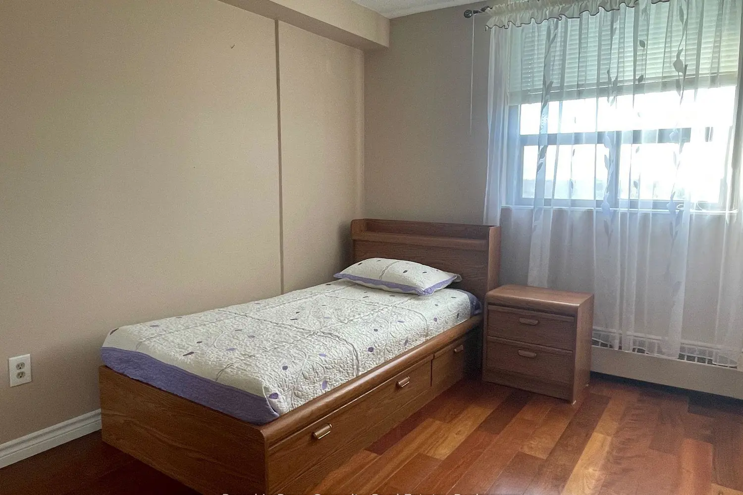 Additional image 13 of 2556 Argyle Road 805