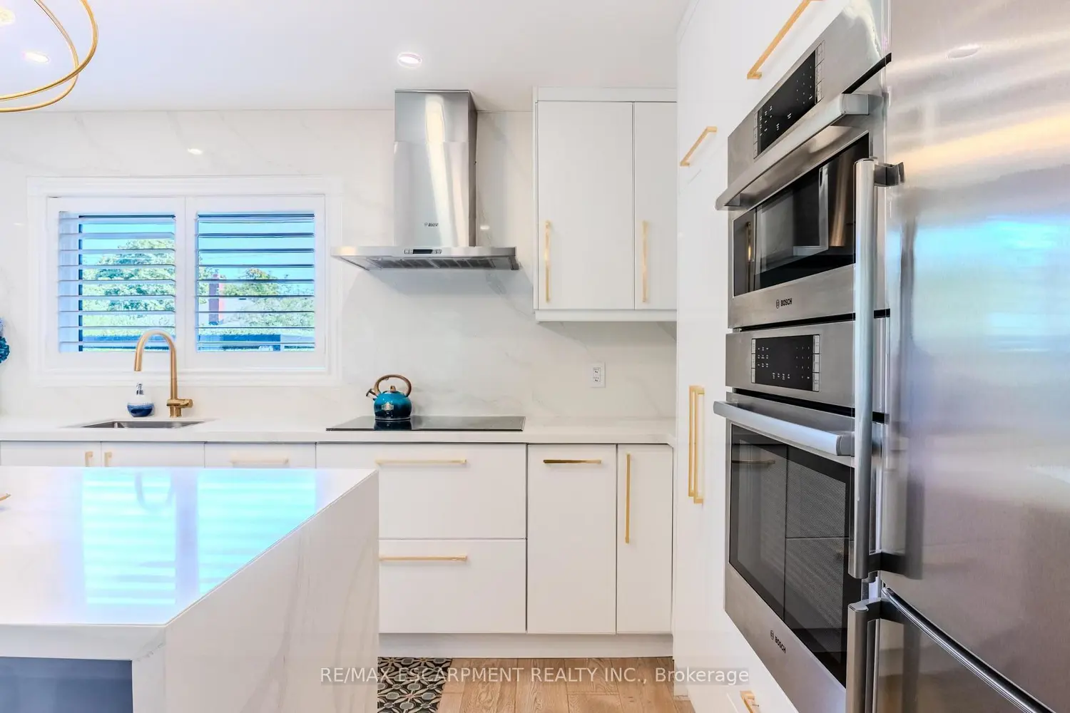 23 West Hampton Road