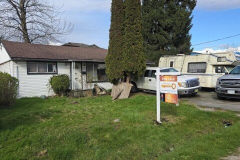 Additional image 2 of 12713 113b Avenue, Surrey, BC, V3V 3N2