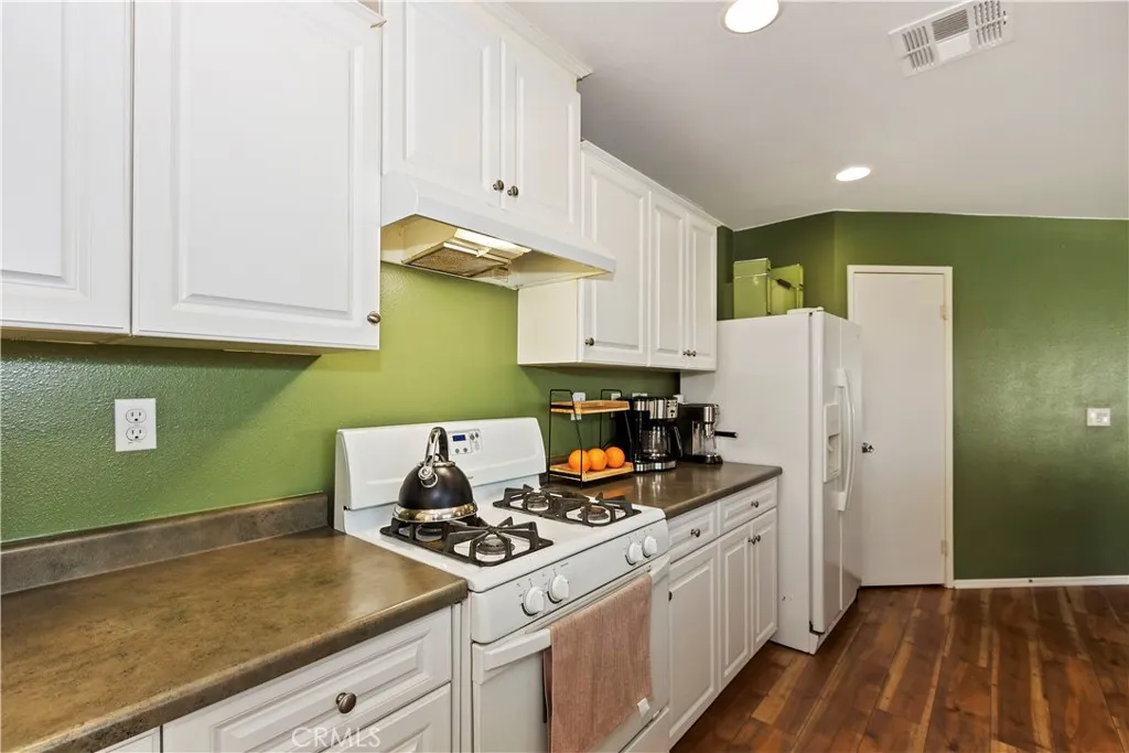 Additional image 14 of 852 Yukon Dr, San Jacinto, CA 92582