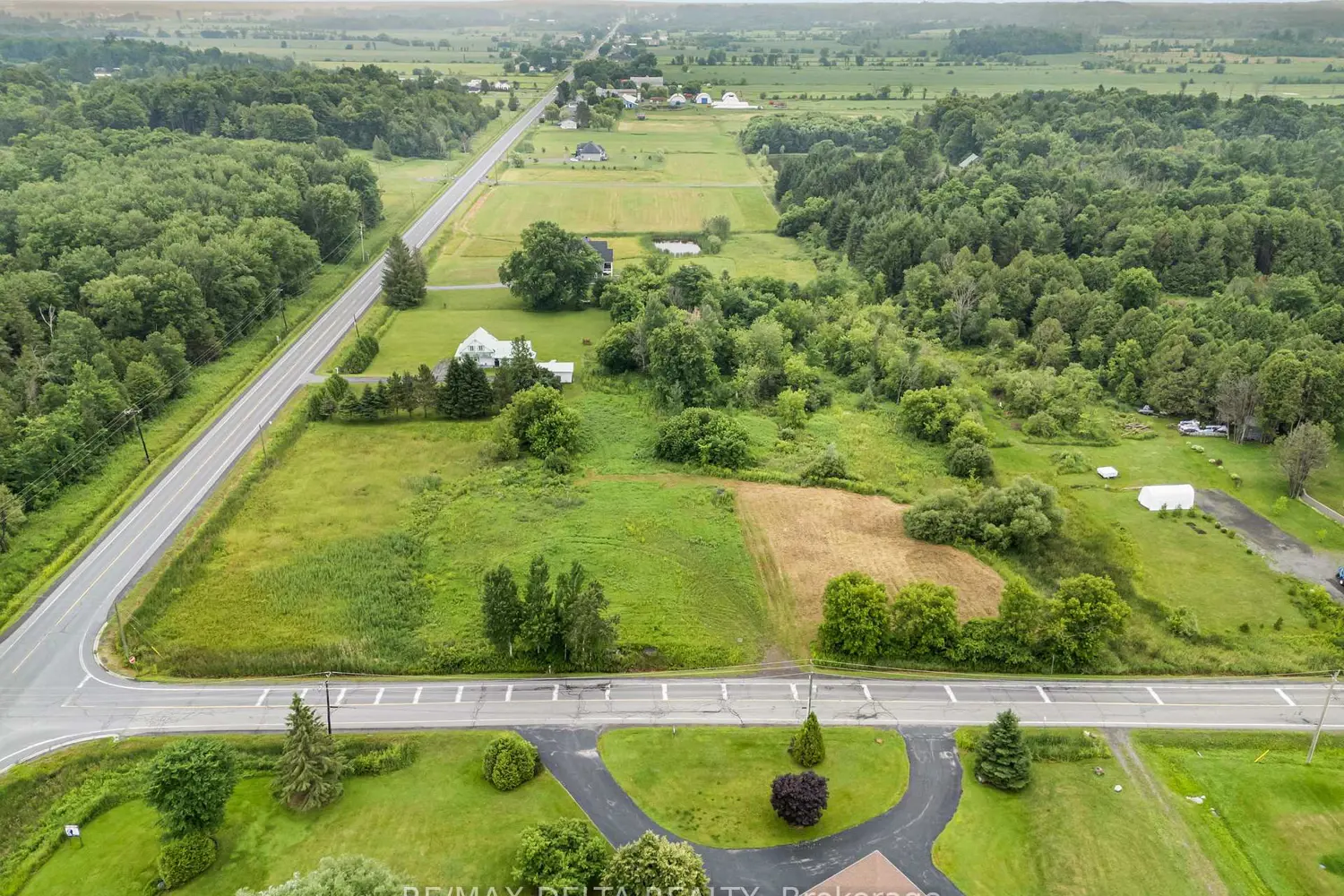 Additional image 2 of Pt Lt 1 Con 6 Road