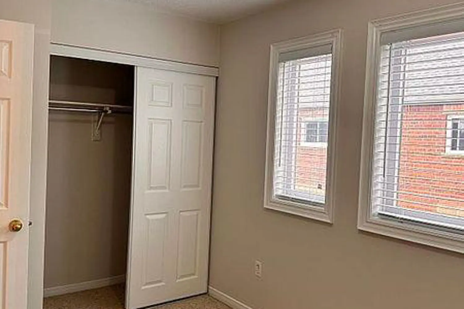 Additional image 15 of 3819 Allcroft Road