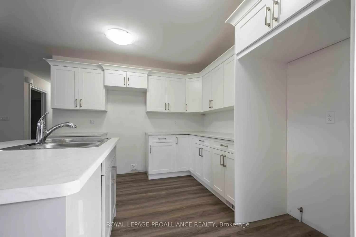 Additional image 7 of 110 Farrington Crescent