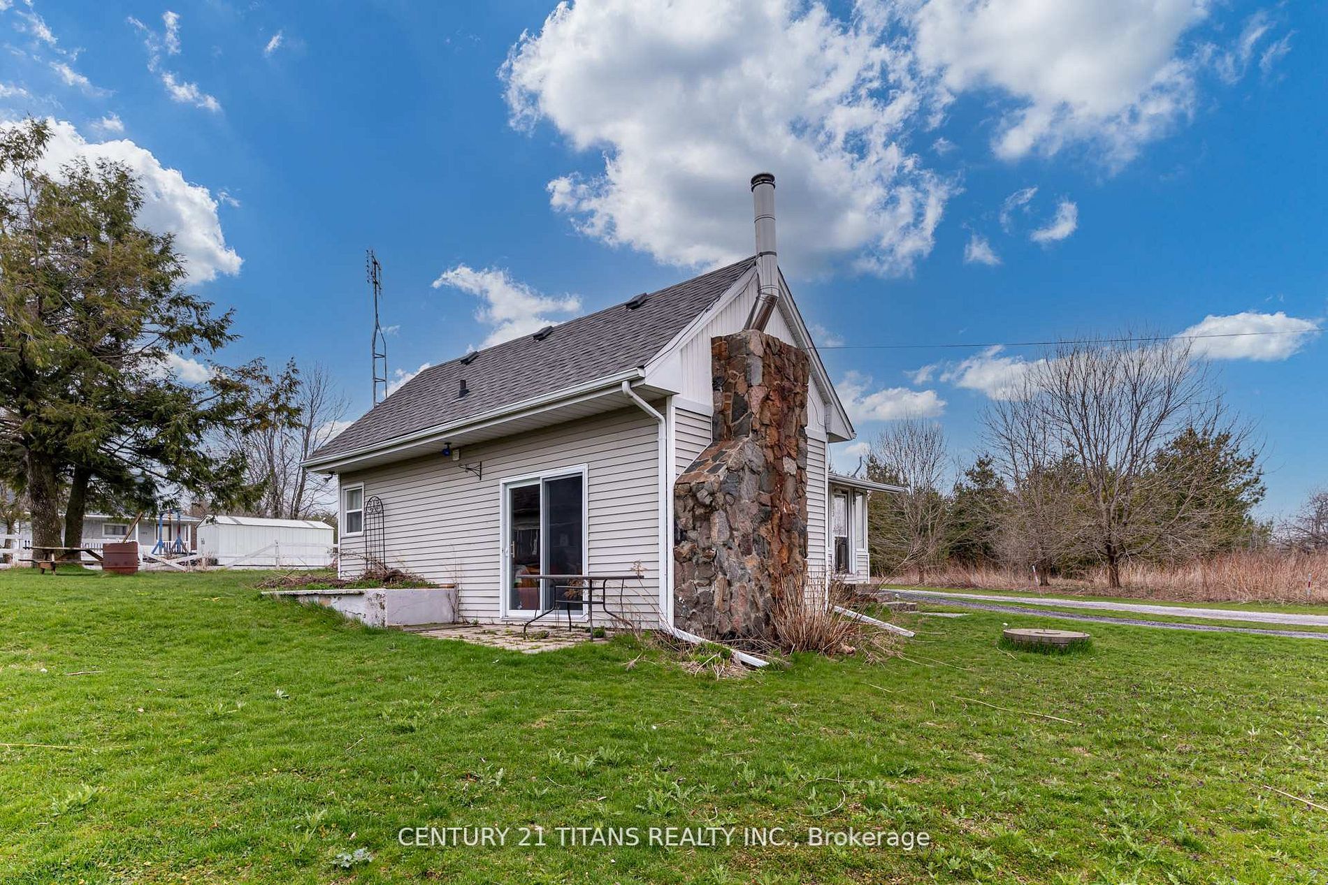 Additional image 3 of 130 West Beach Road, Clarington, ON, L1C 3K3