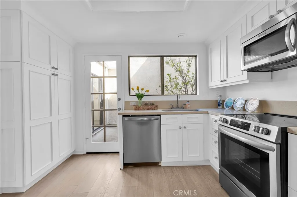 Additional image 47 of 94 Smokestone, Irvine, CA 92614