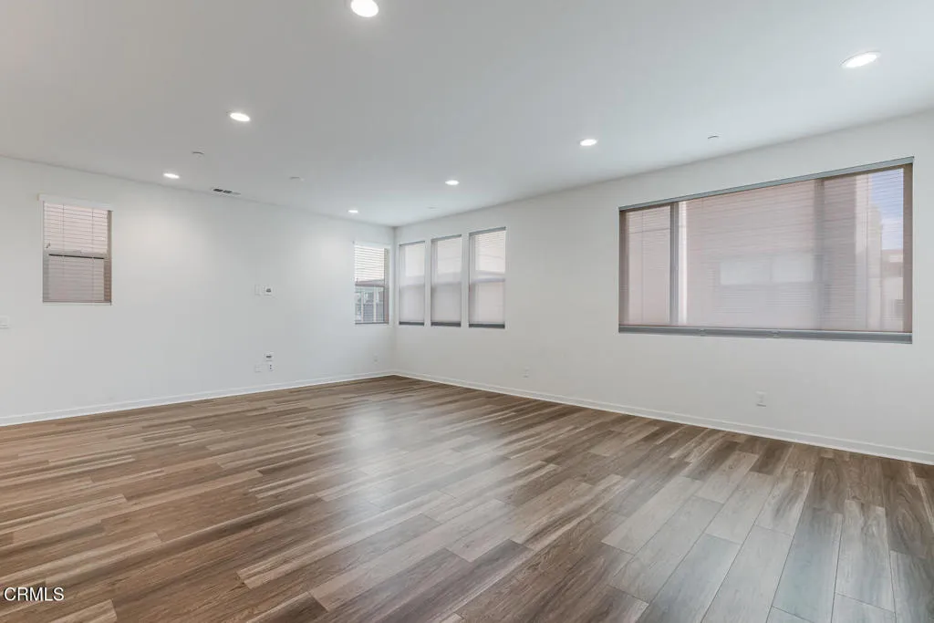 Additional image 15 of 1085 Canal Street, Oxnard, CA 93035