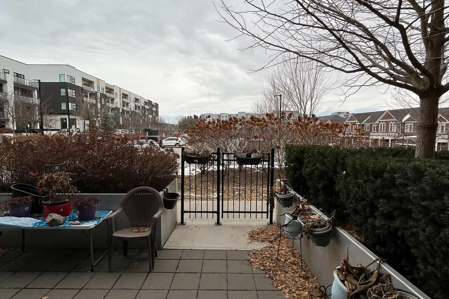 Additional image 7 of 555 William Graham Drive 105