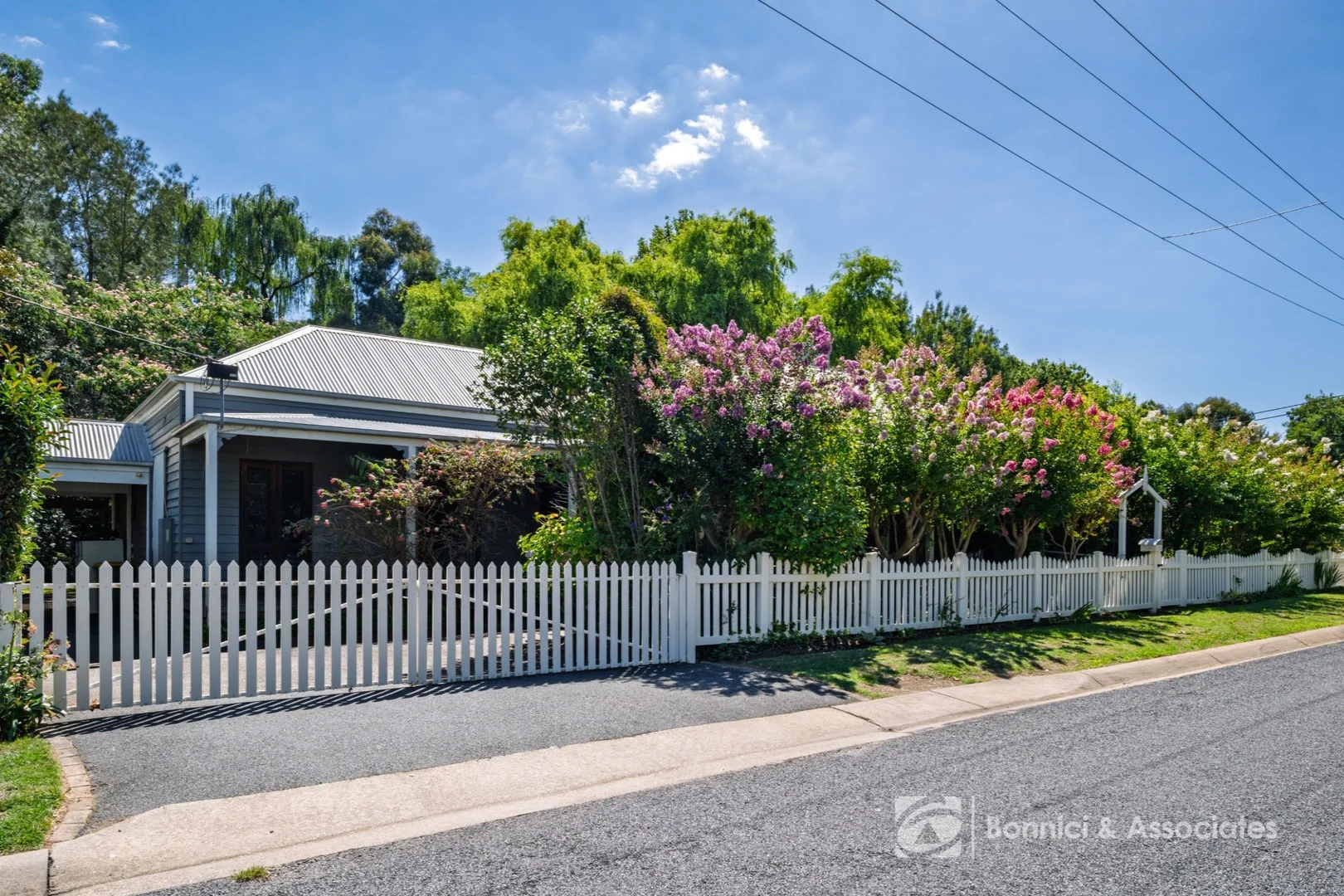 10 Atkinson Court, Beechworth VIC 3747
