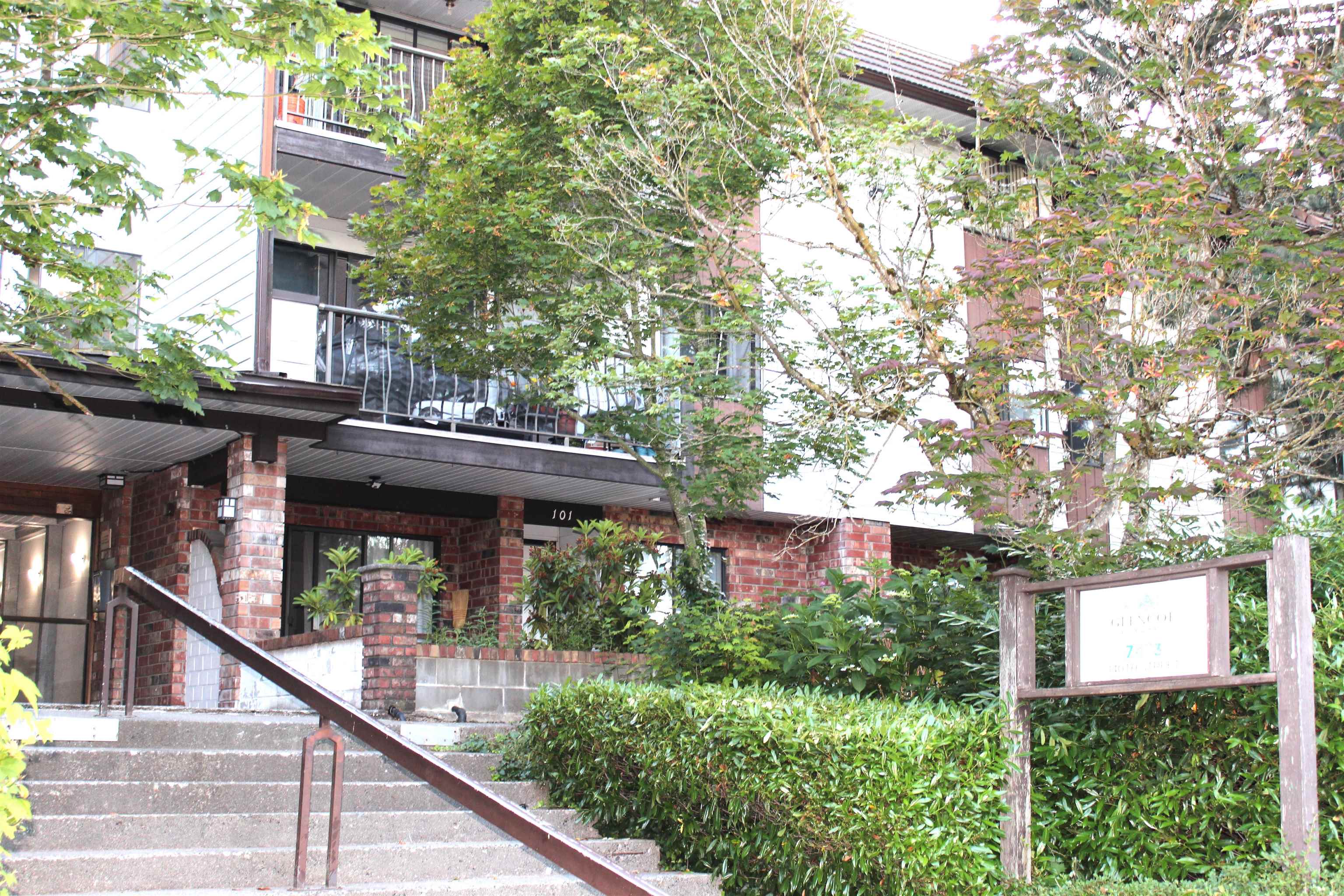 208-7473 140 Street, Surrey, BC, V3W 6G5