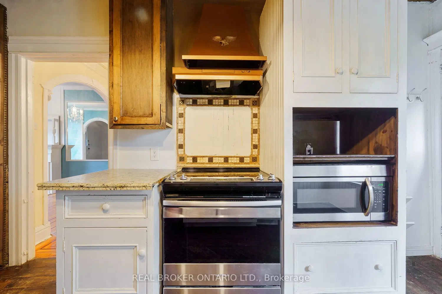 Additional image 3 of 125 Grant Avenue