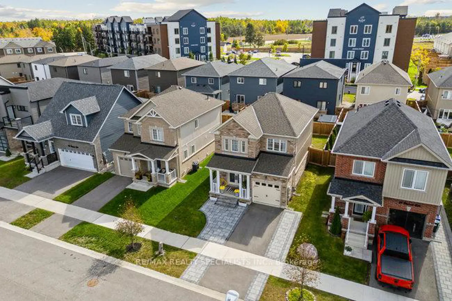 Additional image 15 of 50 Olympic Gate