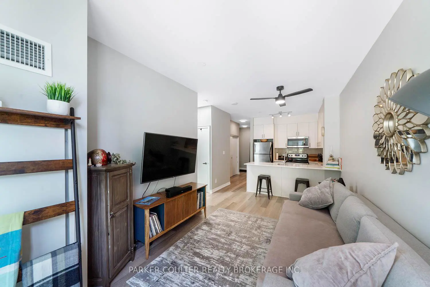 Additional image 8 of 111 Worsley Street 302