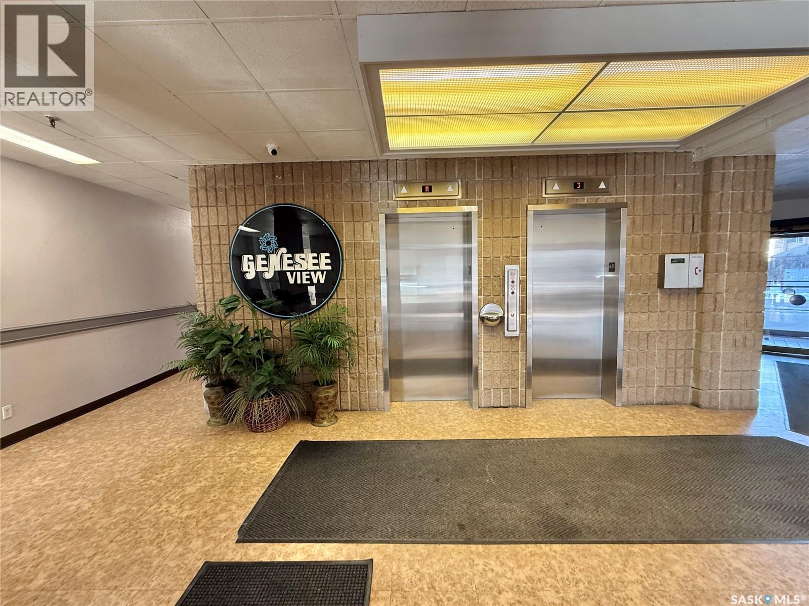 Additional image 2 of 301-351 Saguenay Drive, Saskatoon, SK, S7K5T4