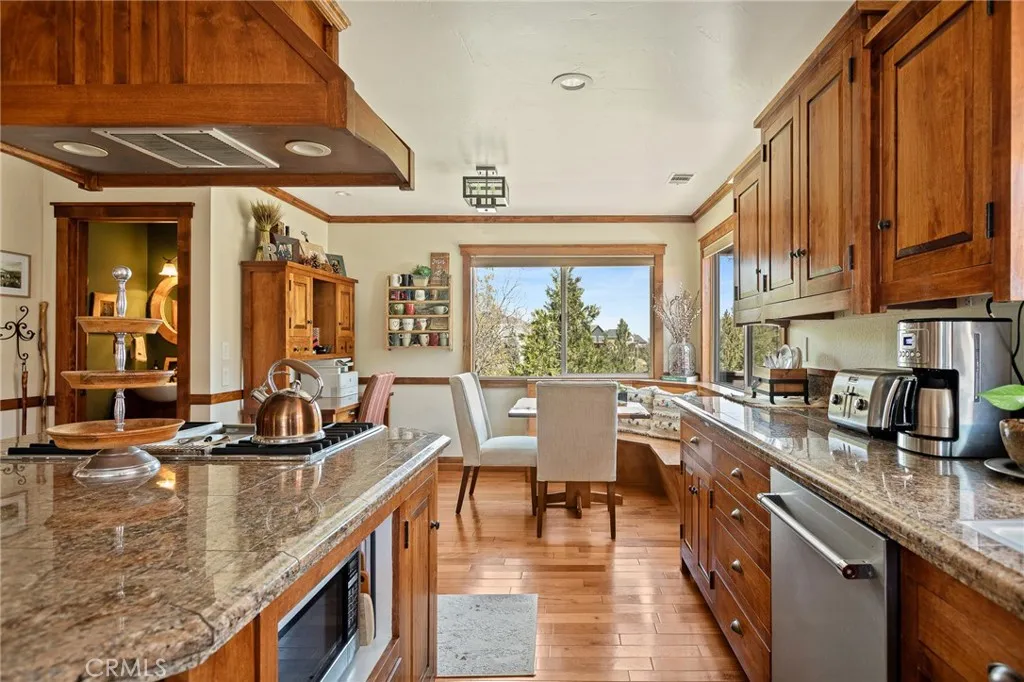 Additional image 65 of 813 Brentwood Dr, Lake Arrowhead, CA 92352
