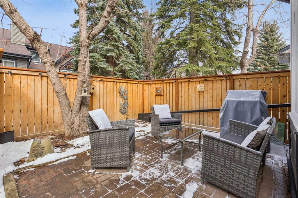 Additional image 3 of 38-12625 24 Street SW, Calgary, AB, T2W 4B1