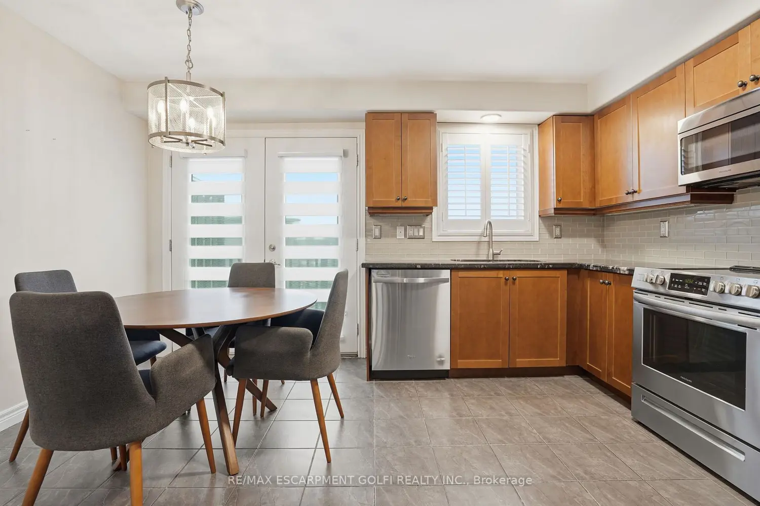 Additional image 4 of 201 Westbank Trail 13