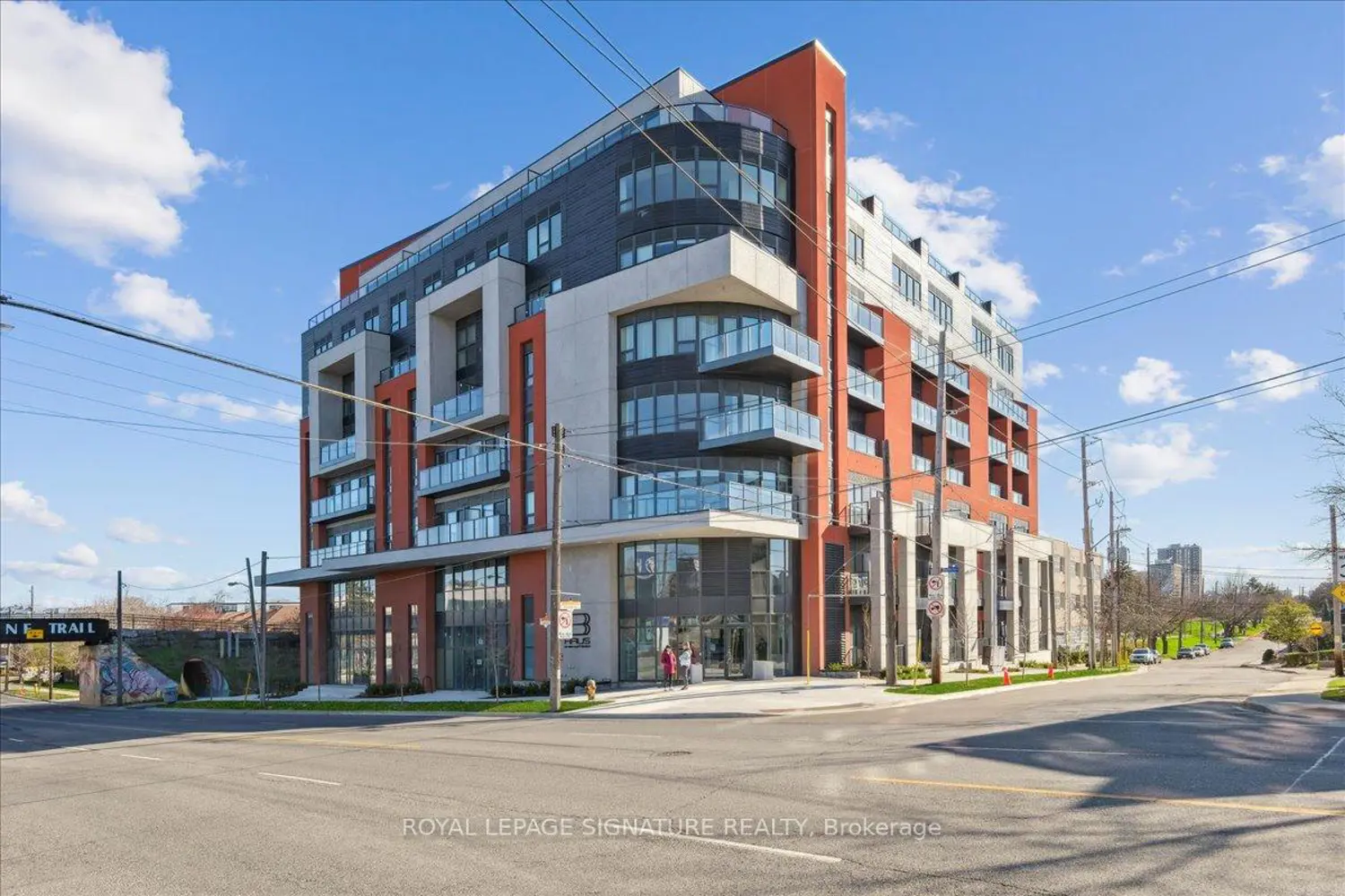 Additional image 3 of 2433 Dufferin Street 701