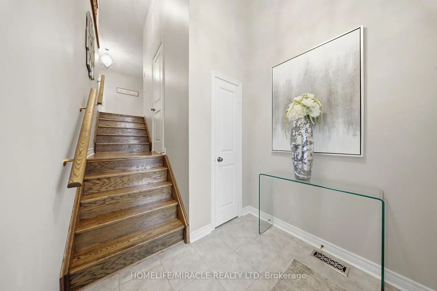 79 Willoughby Way photo 2