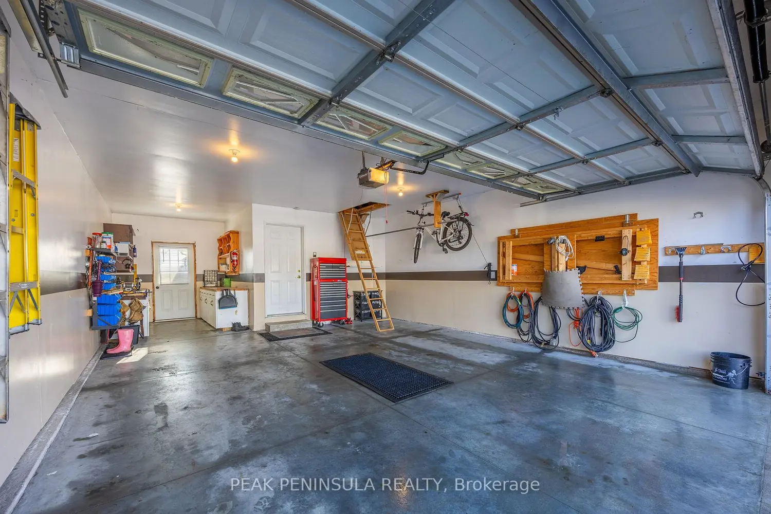 Additional image 13 of 63 Upper Canada Drive