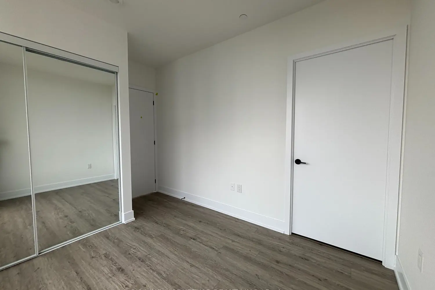 Additional image 8 of 2450 Old Bronte Road 631