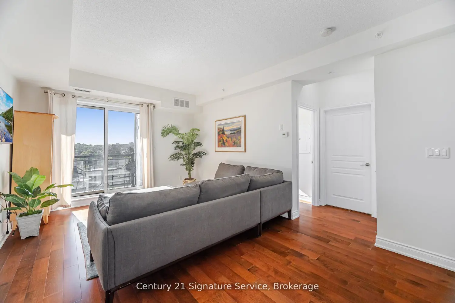 Additional image 7 of 3170 Erin Mills Parkway 401