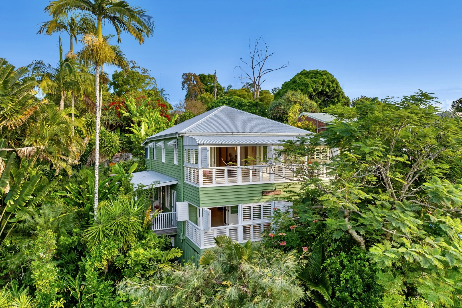 25 Urunga Parade, Boreen Point QLD 4565